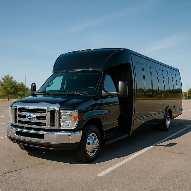 Cicero Coach Bus Service 18 Passenger Minibus